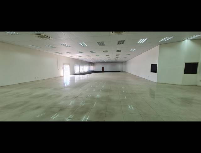 800M² WAREHOUSE TO LET IN BENONI CENTRAL